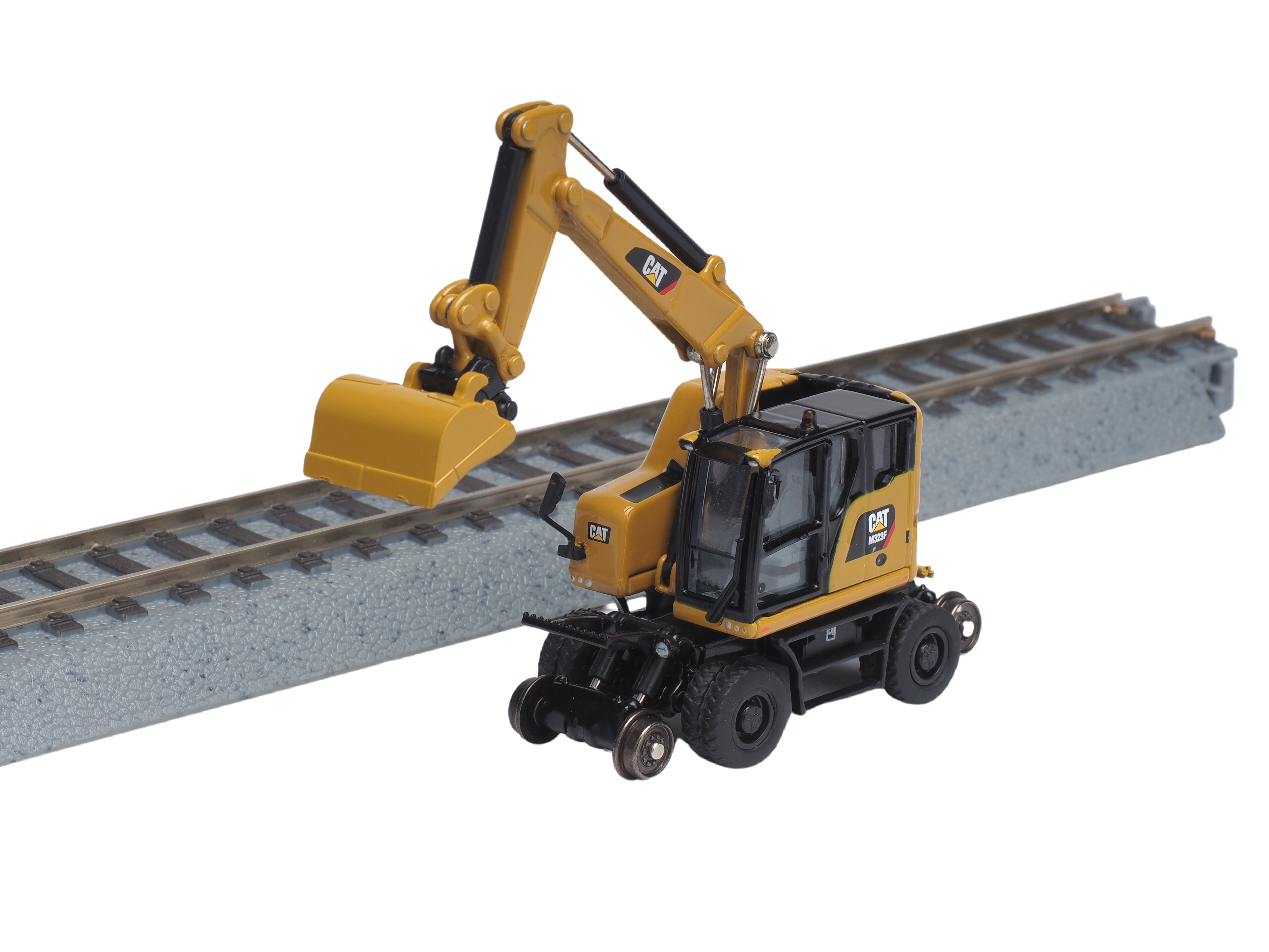 CAT Progress Rail HO Scale Train Set