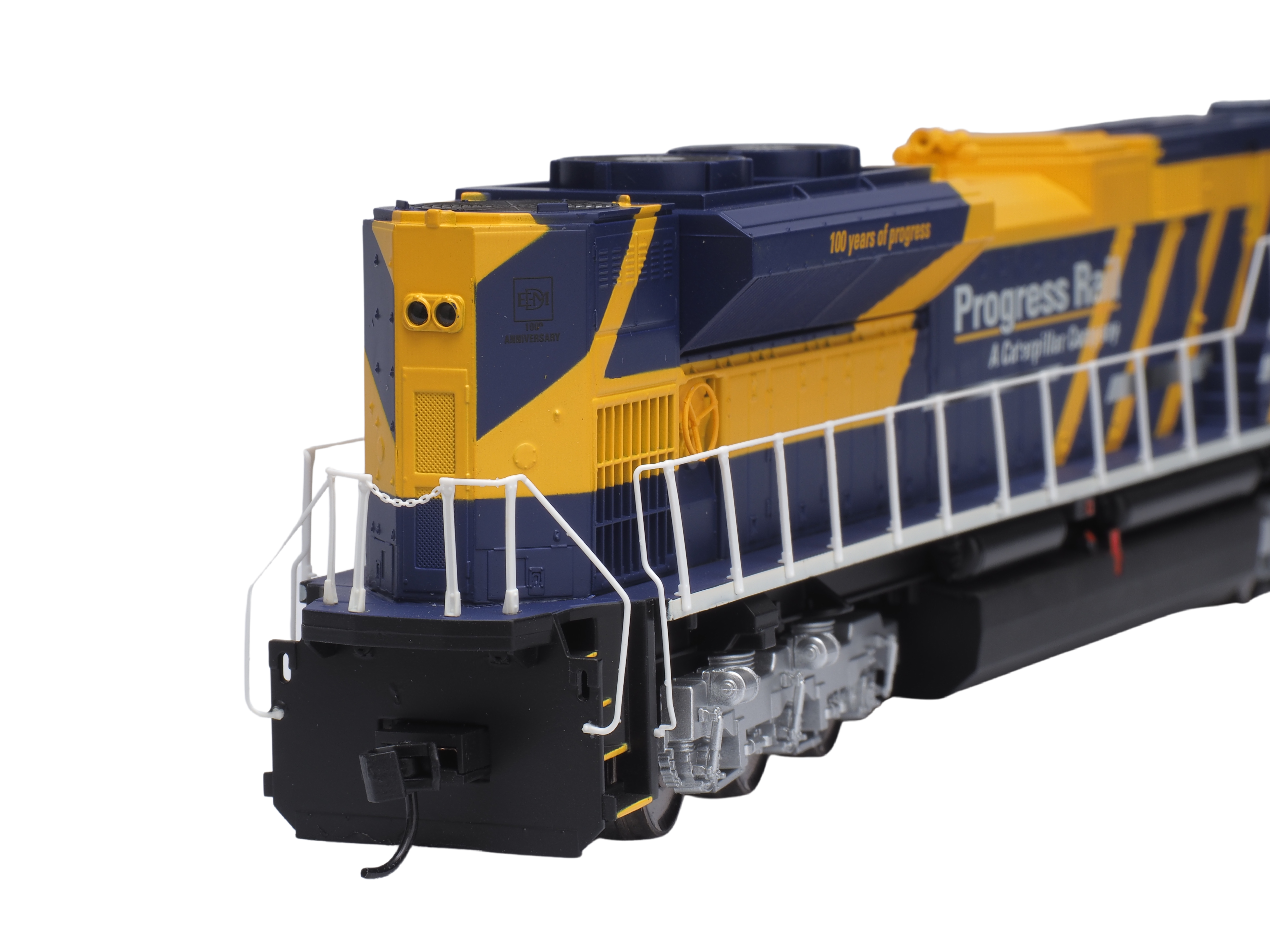 CAT Progress Rail HO Scale Train Set
