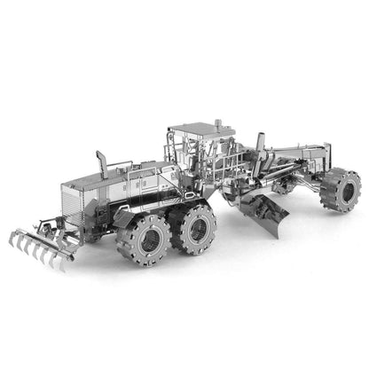 Metal Earth Cat Motor Grader - view 3