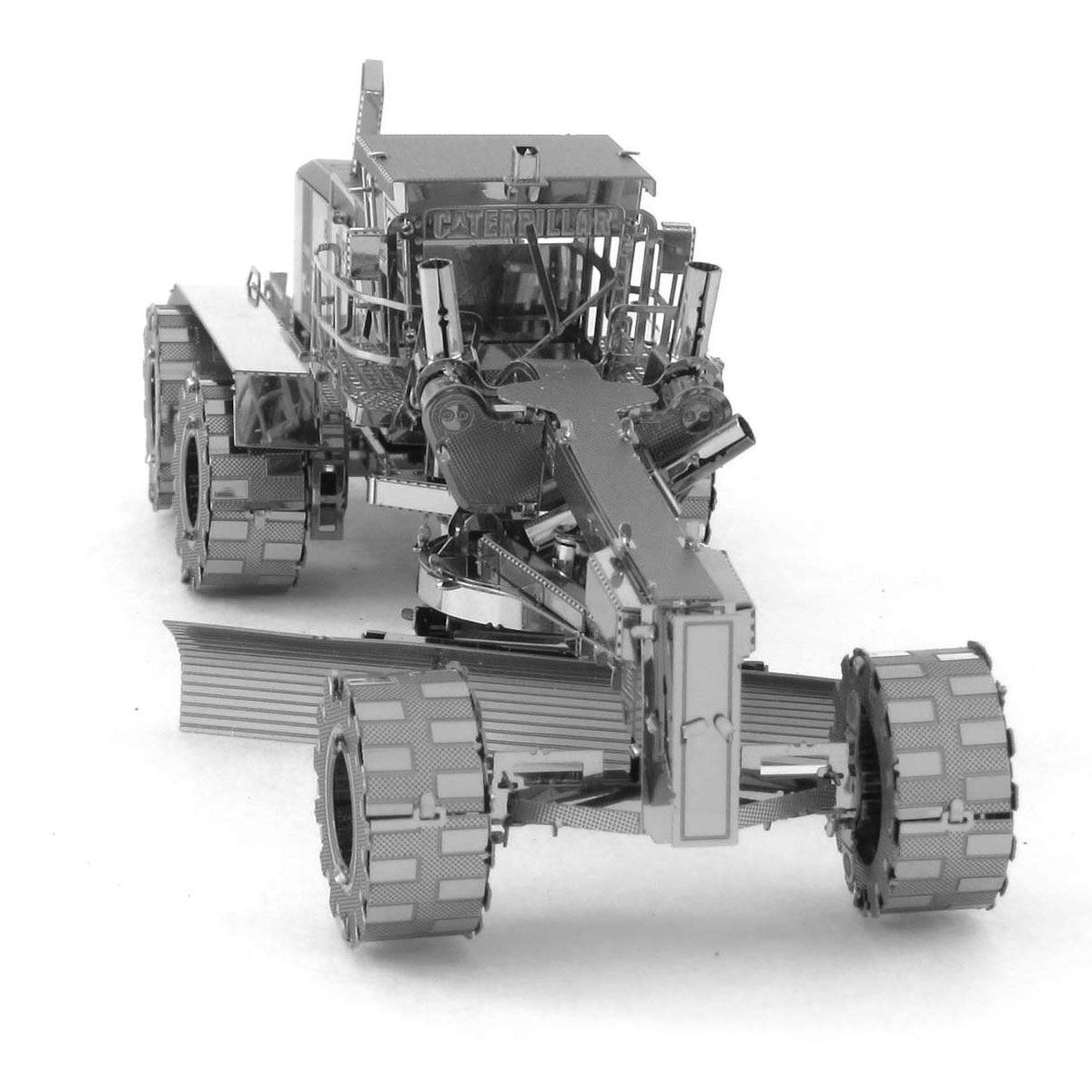 Metal Earth Cat Motor Grader - view 5