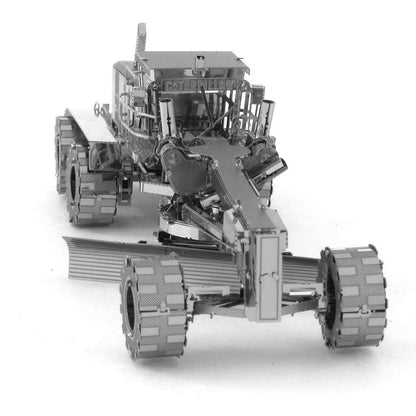 Metal Earth Cat Motor Grader - view 5