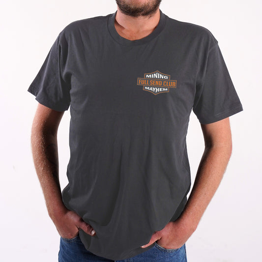 Big Parts Win Hearts - T-Shirt