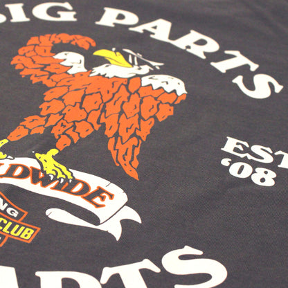 Big Parts Win Hearts - T-Shirt