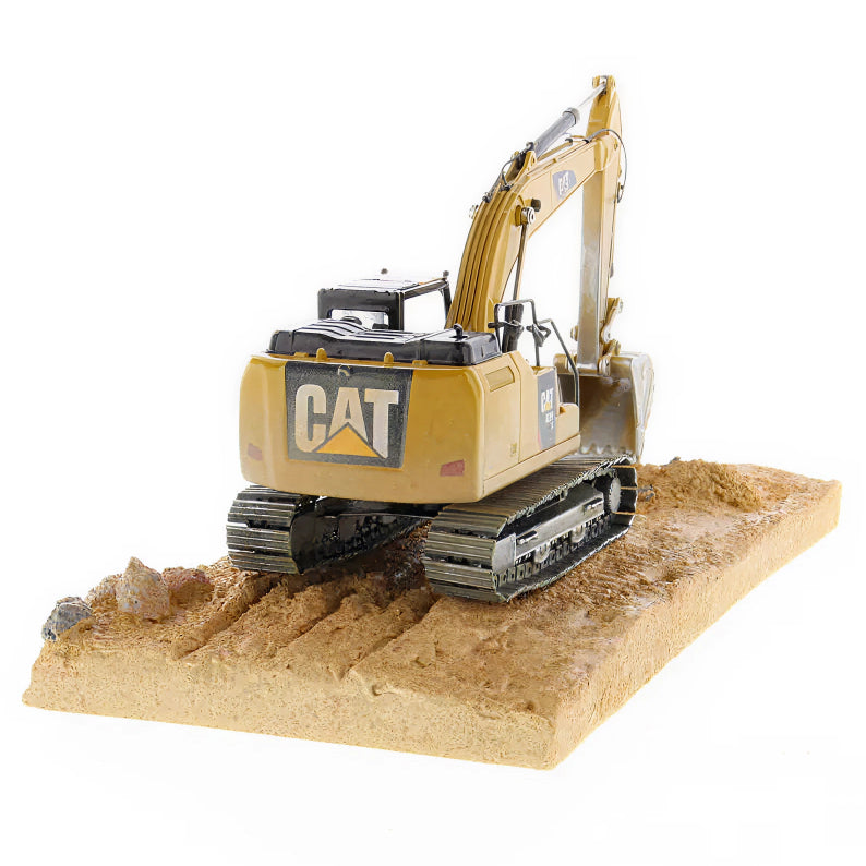 CAT Die Cast Weathered 320F L Excavator 1:50