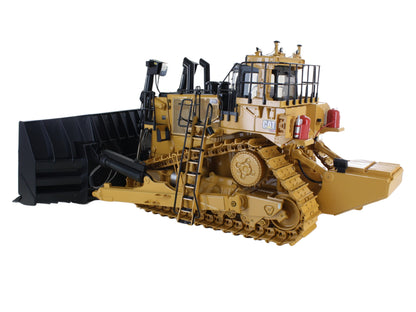 CAT D11 Dozer Track-Type Tractor with Coal Blade 1:24 Scale Die Cast Model