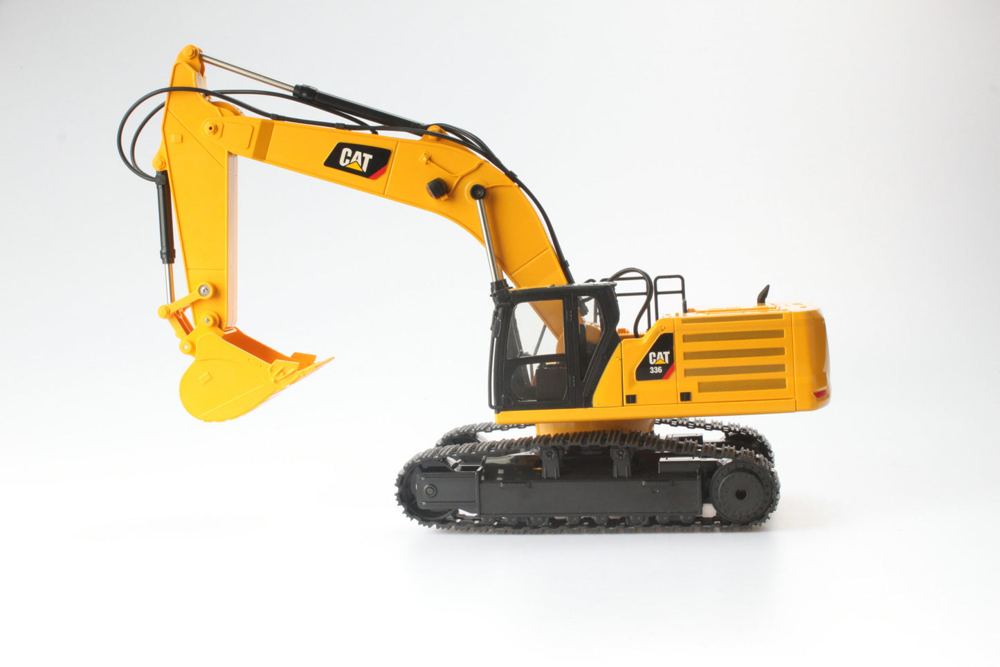 CAT Remote Controlled 336 Excavator 1:24