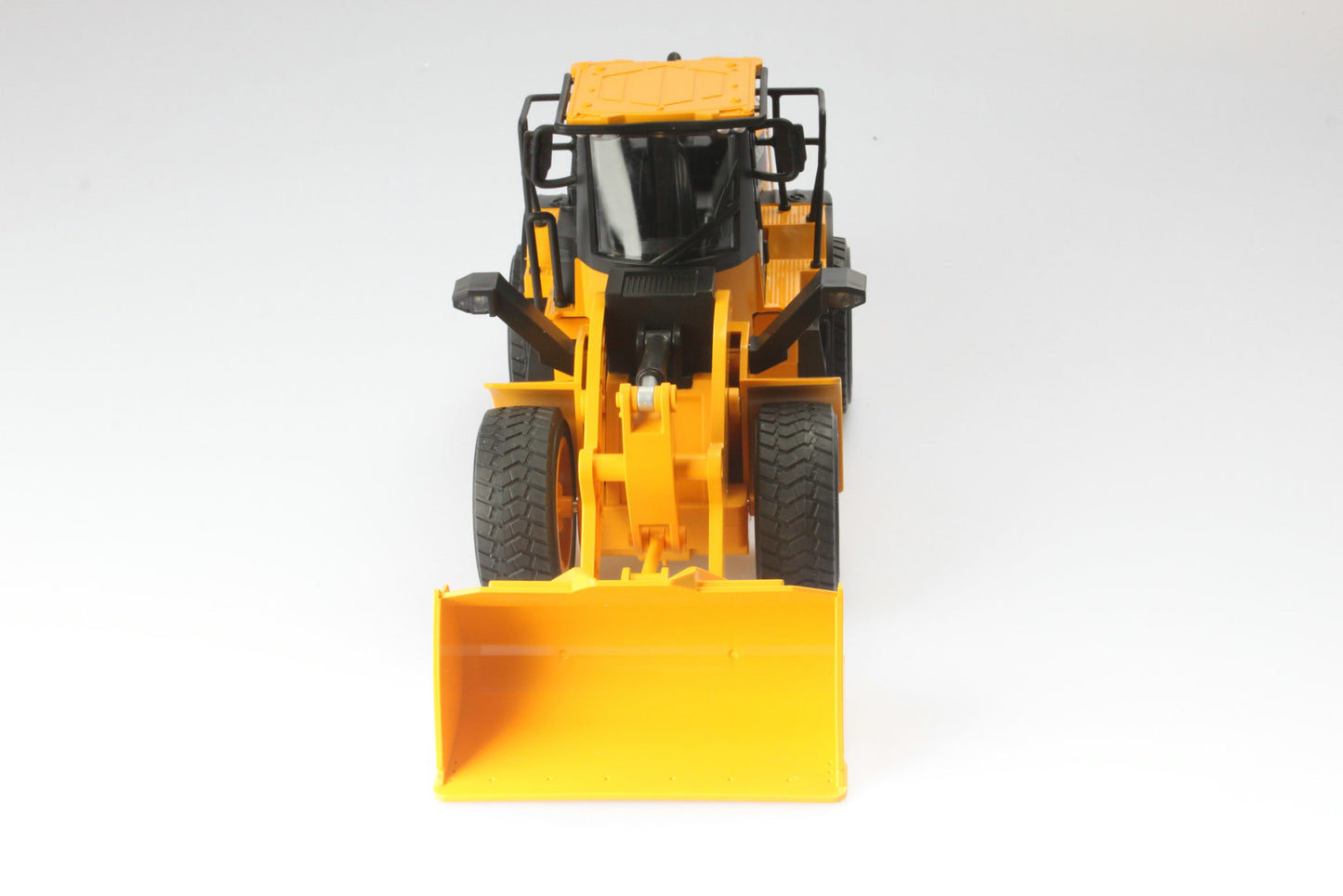 CAT Remote Controlled 950M Wheel Loader 1:24