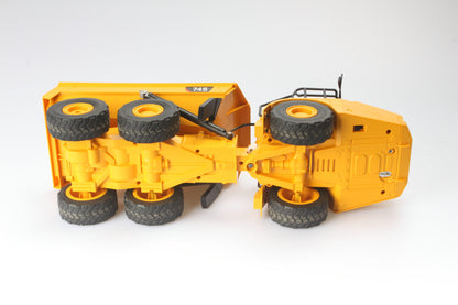 CAT Remote Controlled 745 Articulated Truck 1:24