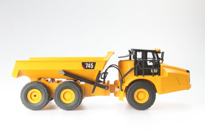 CAT Remote Controlled 745 Articulated Truck 1:24