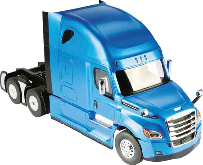 Freightliner 1:16 scale Remote Controlled Cascadia Truck