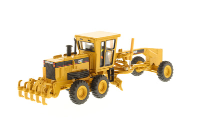 CAT 140H Motor Grader Core Classic Edition 1:50 Scale Die Cast Model