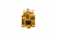 CAT 657G Scraper side view