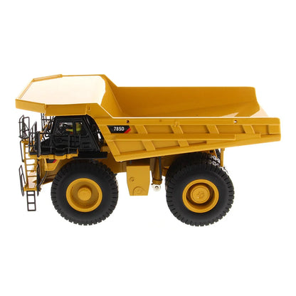 Cat 785D Off Highway Truck 1:50 scale die cast model, front view