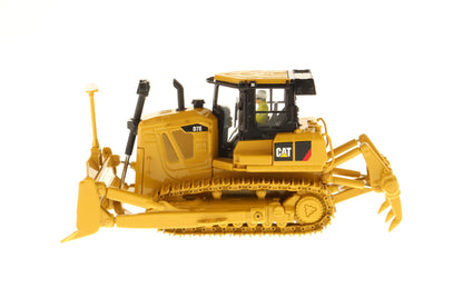 CAT D7E Track-Type Tractor 1:50 Scale Die Cast Model