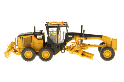 Cat 140M Motor Grader Core Classic 1:50 Scale Diecast Model - view 3