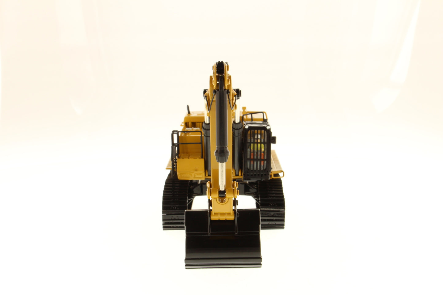 CAT 390F LME Hydraulic Excavator 1:50 Scale Die Cast Model