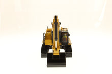 CAT 390F LME Hydraulic Excavator 1:50 Scale Die Cast Model