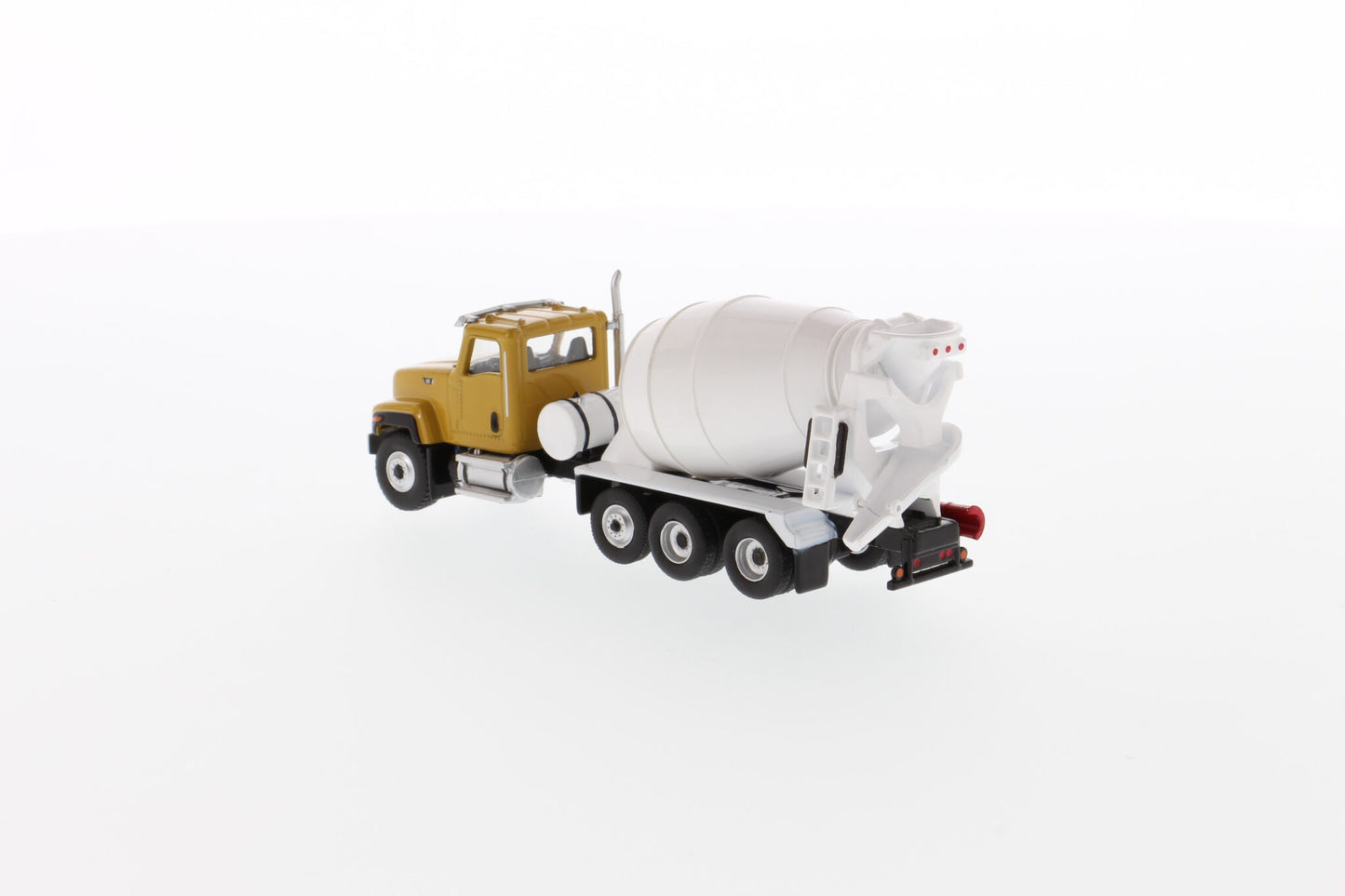 Cat CT681 Concrete Mixer 1:87 - view 6