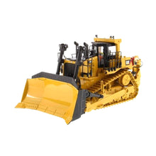 CAT D10T2 Track-Type Tractor Core Classic 1:50 die cast model