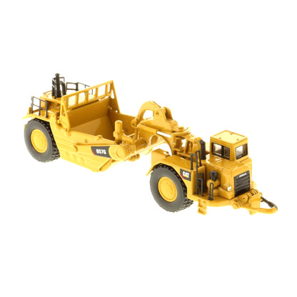CAT 657G Tractor Wheel Scraper High Line 1:125 die cast model