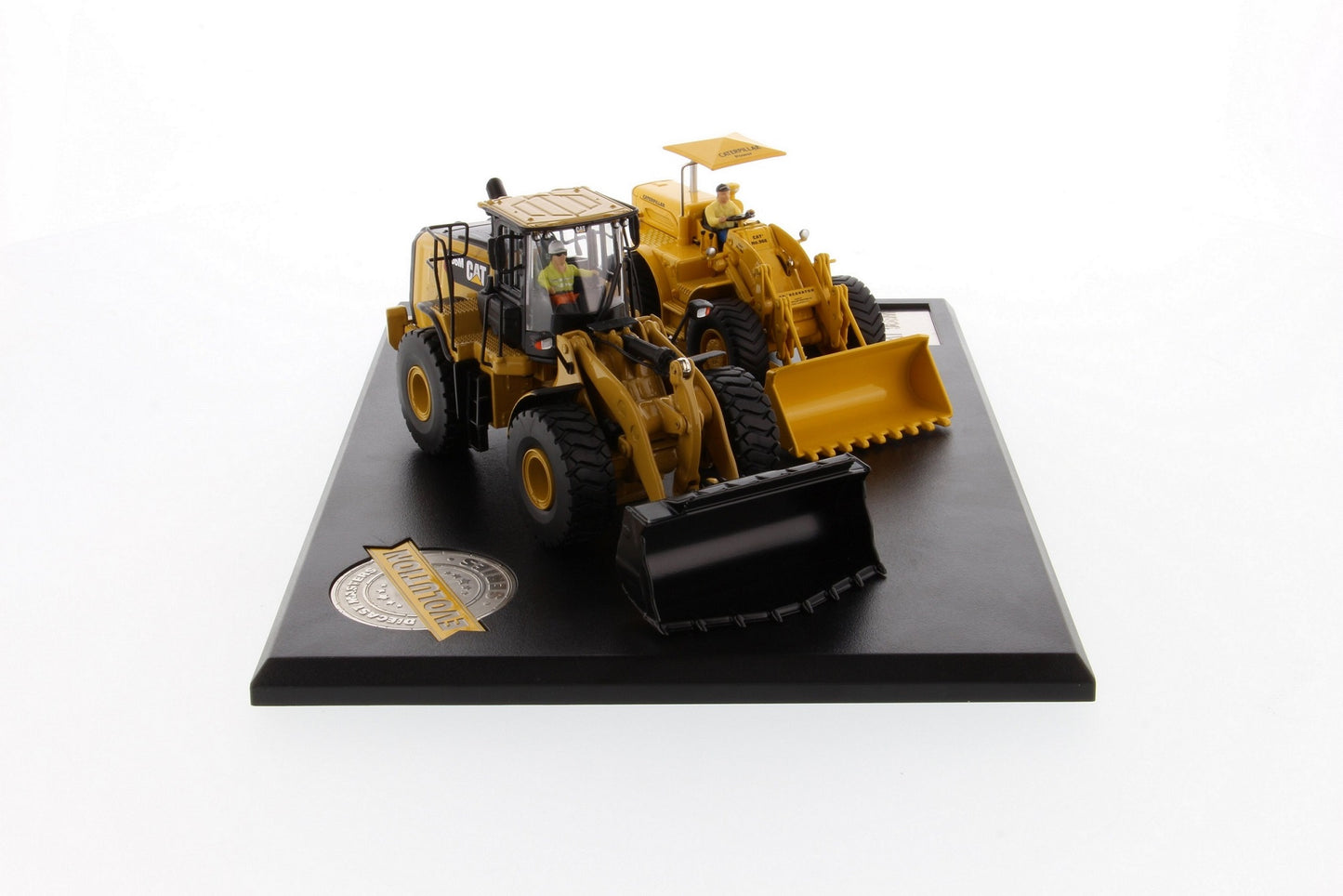 CAT 966A & 966M Wheel Loader Evolution Series 1:50 Scale Die Cast Model