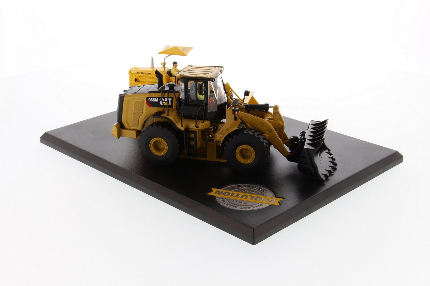 CAT 966A & 966M Wheel Loader Evolution Series 1:50 Scale Die Cast Model