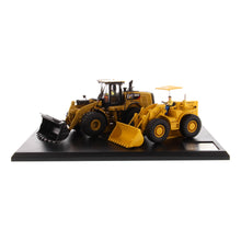CAT 966A & 966M Wheel Loader Evolution Series 1:50 Scale Die Cast Model