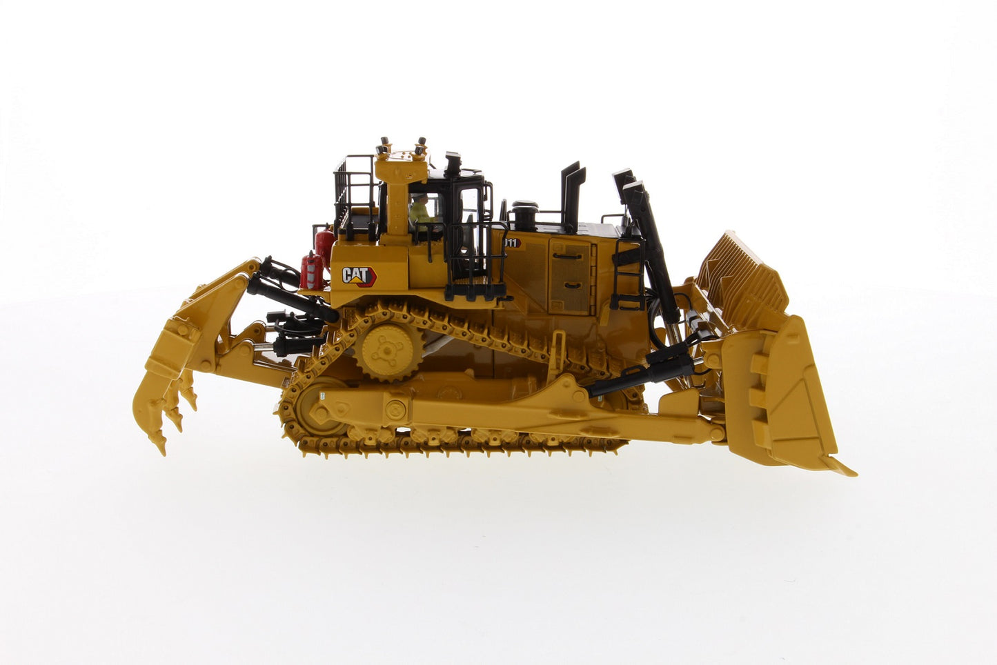 CAT D11 Fusion Dozer Track-Type Tractor 1:50 Scale Die Cast Model