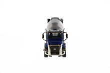 CAT CT660 Day Cab with McNeilus Bridgemaster Mixer Core Classic 1:50