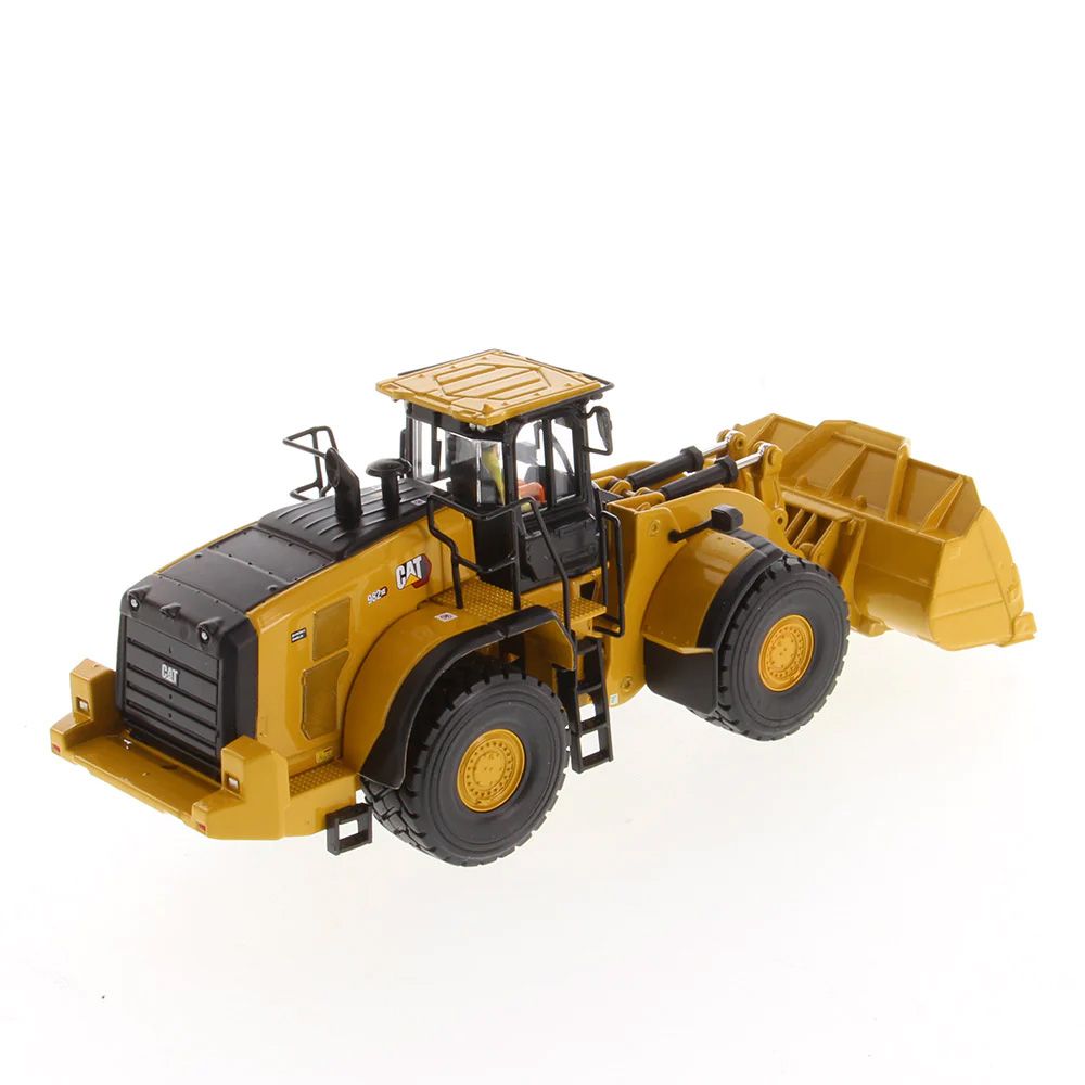 Cat 982 XE Wheel Loader 1:50 scale die cast model, articulation detail
