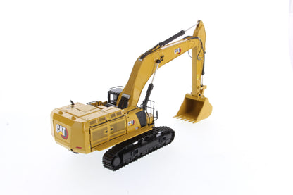 CAT 395 GP Excavator with general duty bucket