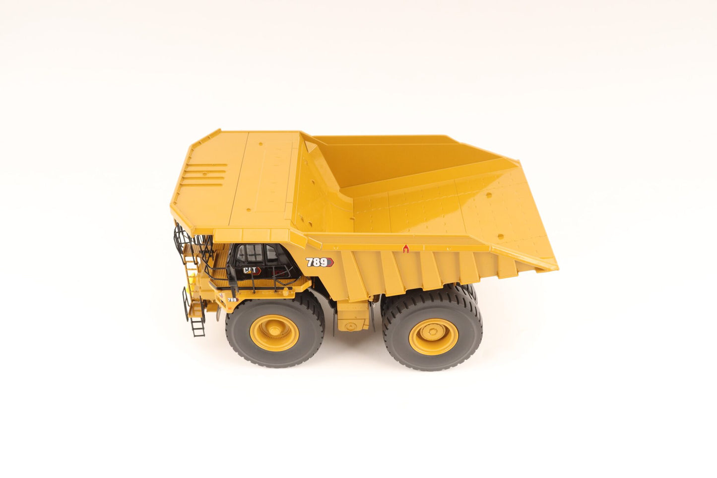 CAT 789 Off Highway Truck High Line Series 1:50 Scale Die Cast Model