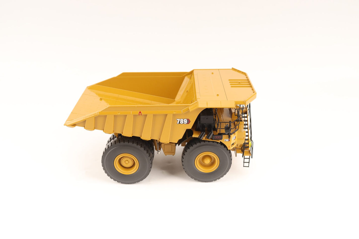 CAT 789 Off Highway Truck High Line Series 1:50 Scale Die Cast Model