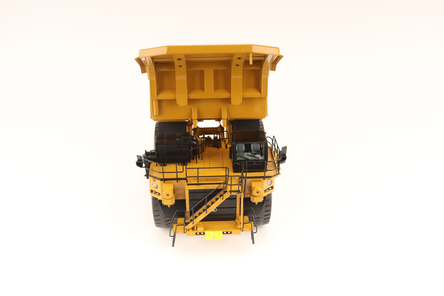 CAT 789 Off Highway Truck High Line Series 1:50 Scale Die Cast Model