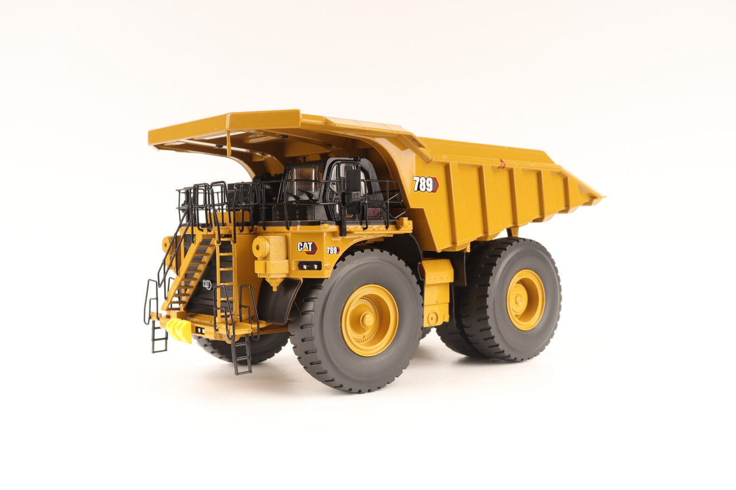 CAT 789 Off Highway Truck High Line Series 1:50 Scale Die Cast Model
