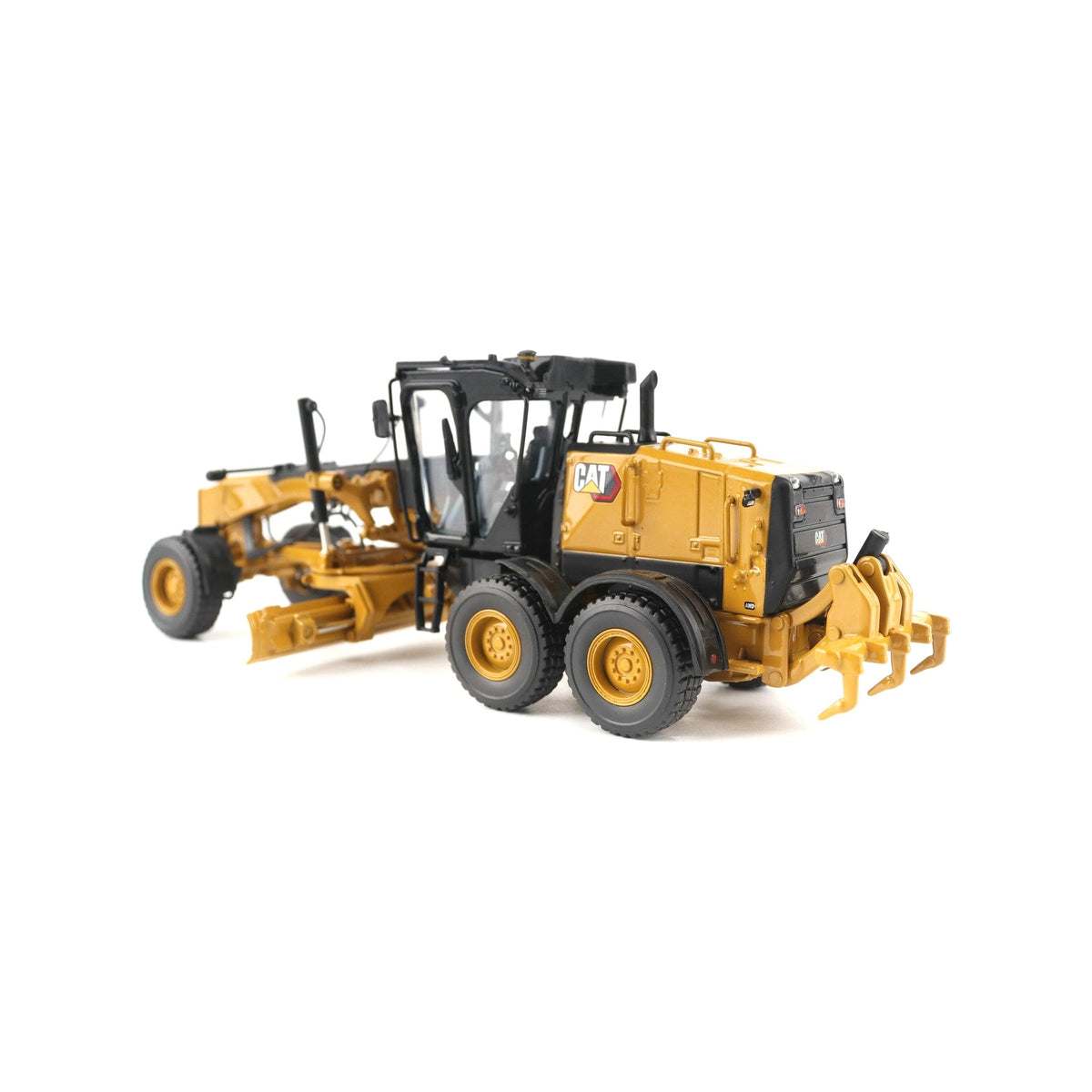 CAT 150 Motor Grader LVR 1:50 scale die cast model by Diecast Masters