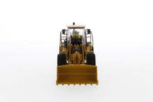 CAT 950GC side view