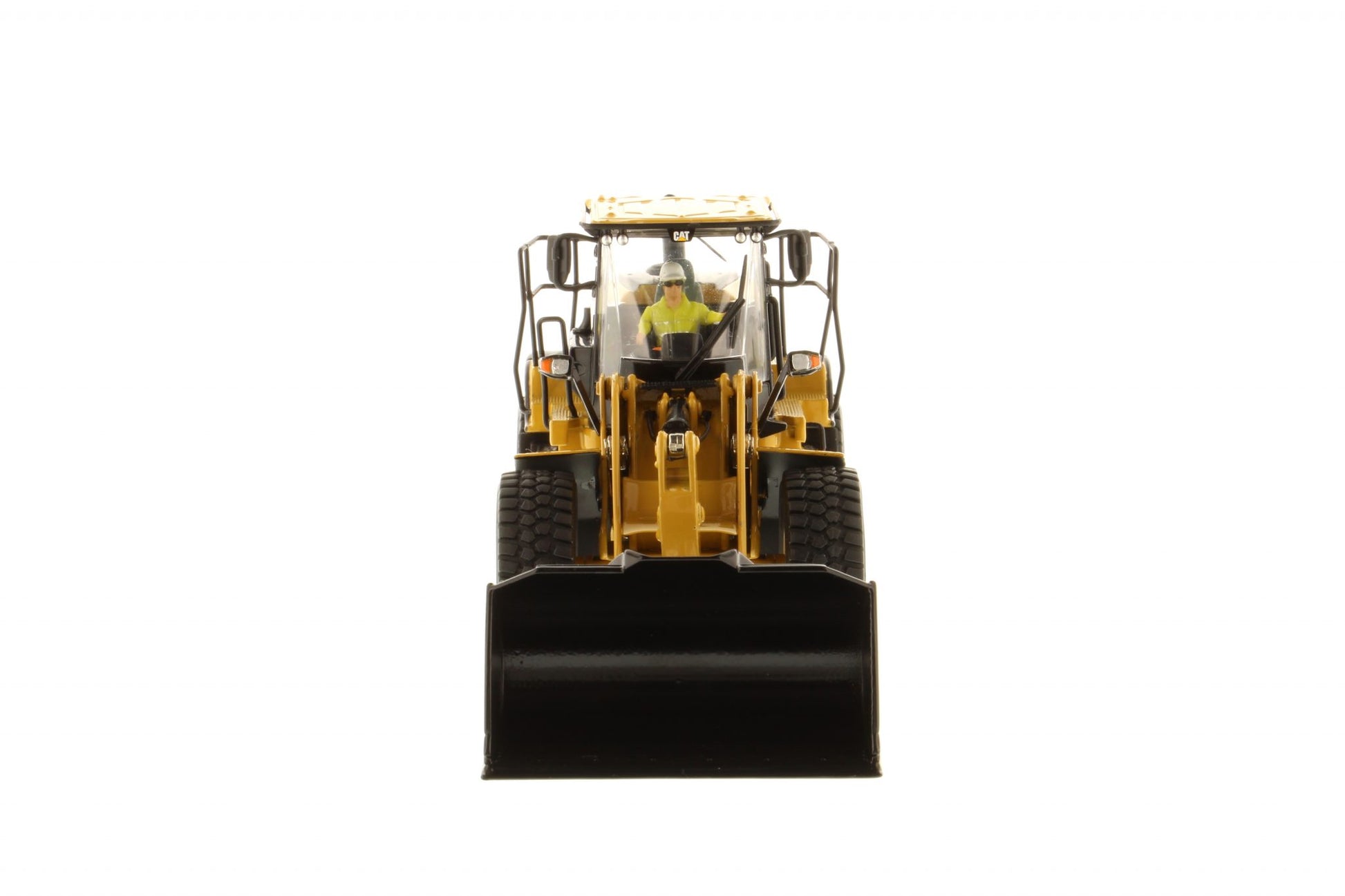 CAT 950M side view
