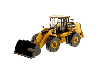 CAT 950M boom detail