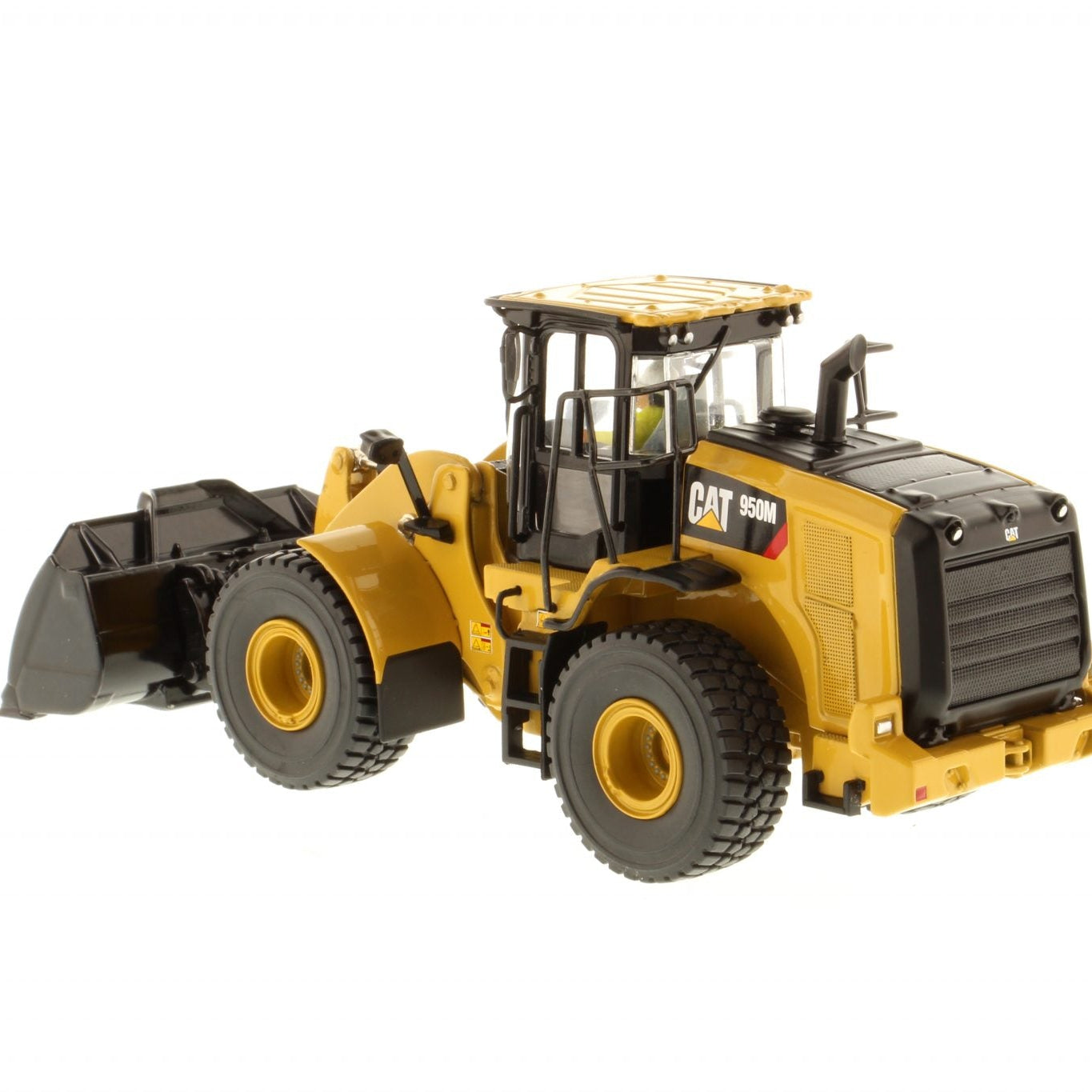 CAT 950M wheel detail