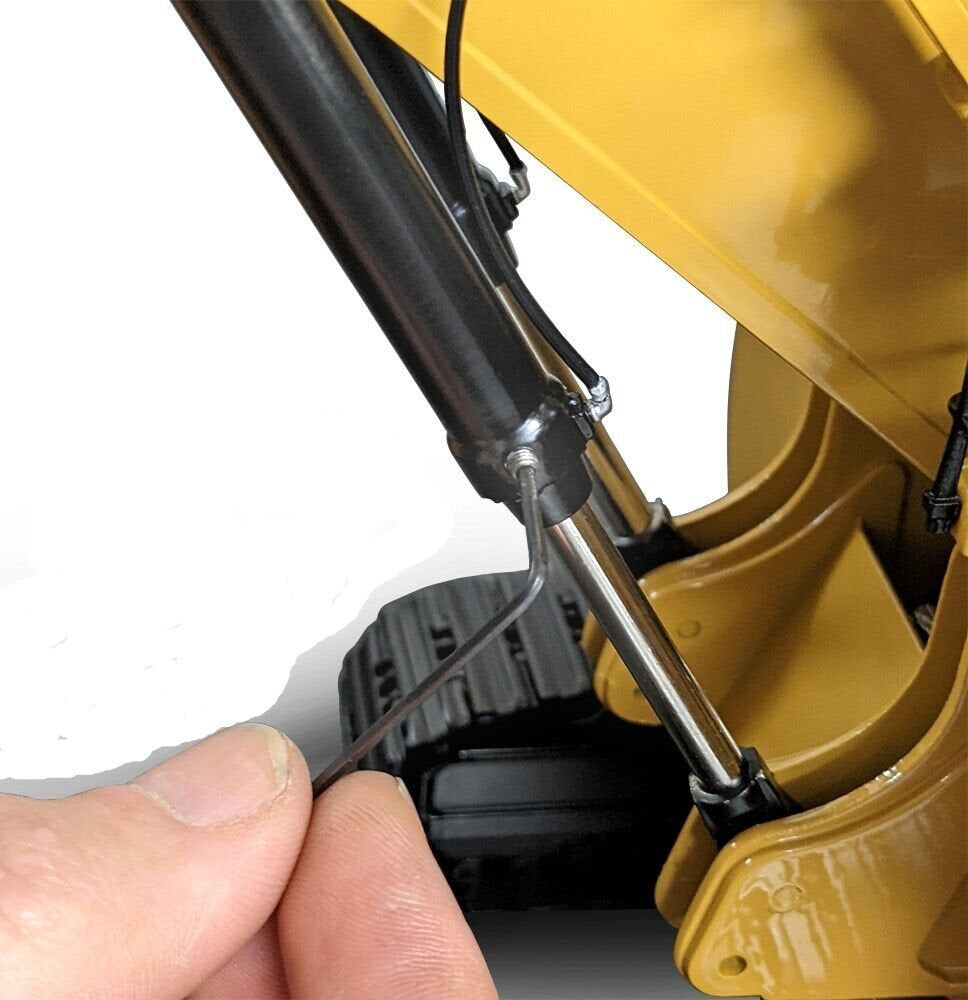 CAT 6060 Mining Backhoe undercarriage detail