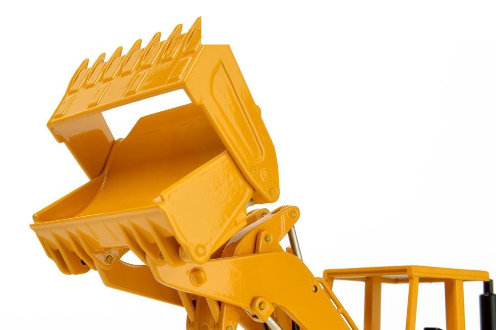 CAT 973 Track Loader bucket detail