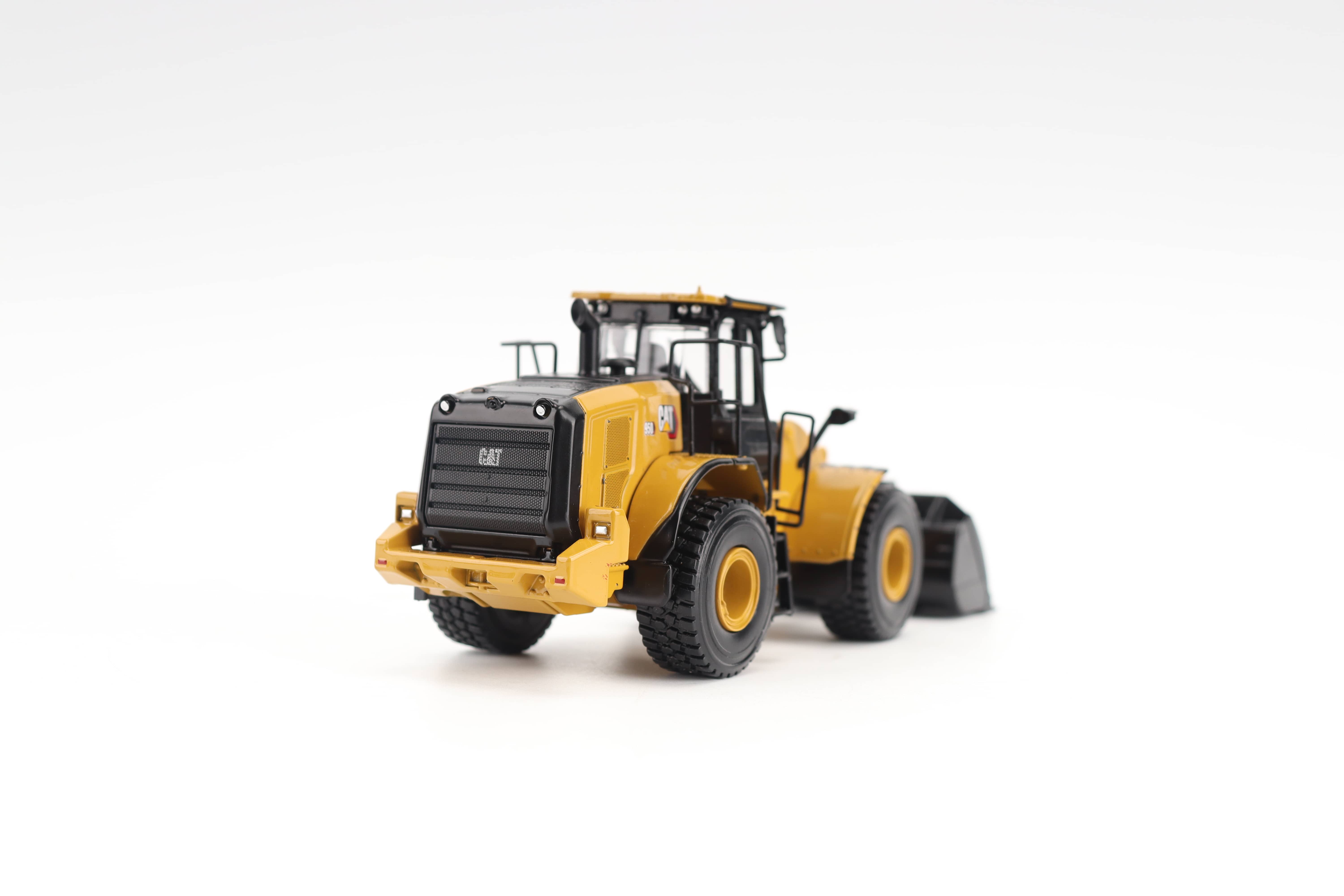CAT 950 Wheel Loader High Line Series 1:50 · Mining Mayhem