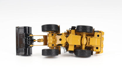 CAT 950 Wheel Loader High Line Series 1:50 Scale Die Cast Model