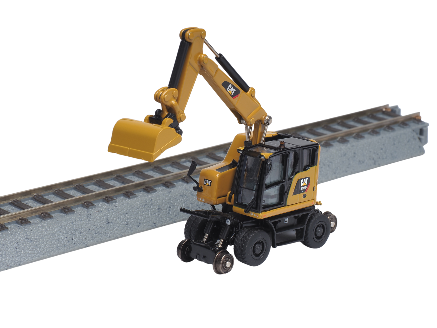 CAT Progress Rail HO Scale Train Set