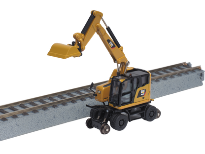CAT Progress Rail HO Scale Train Set
