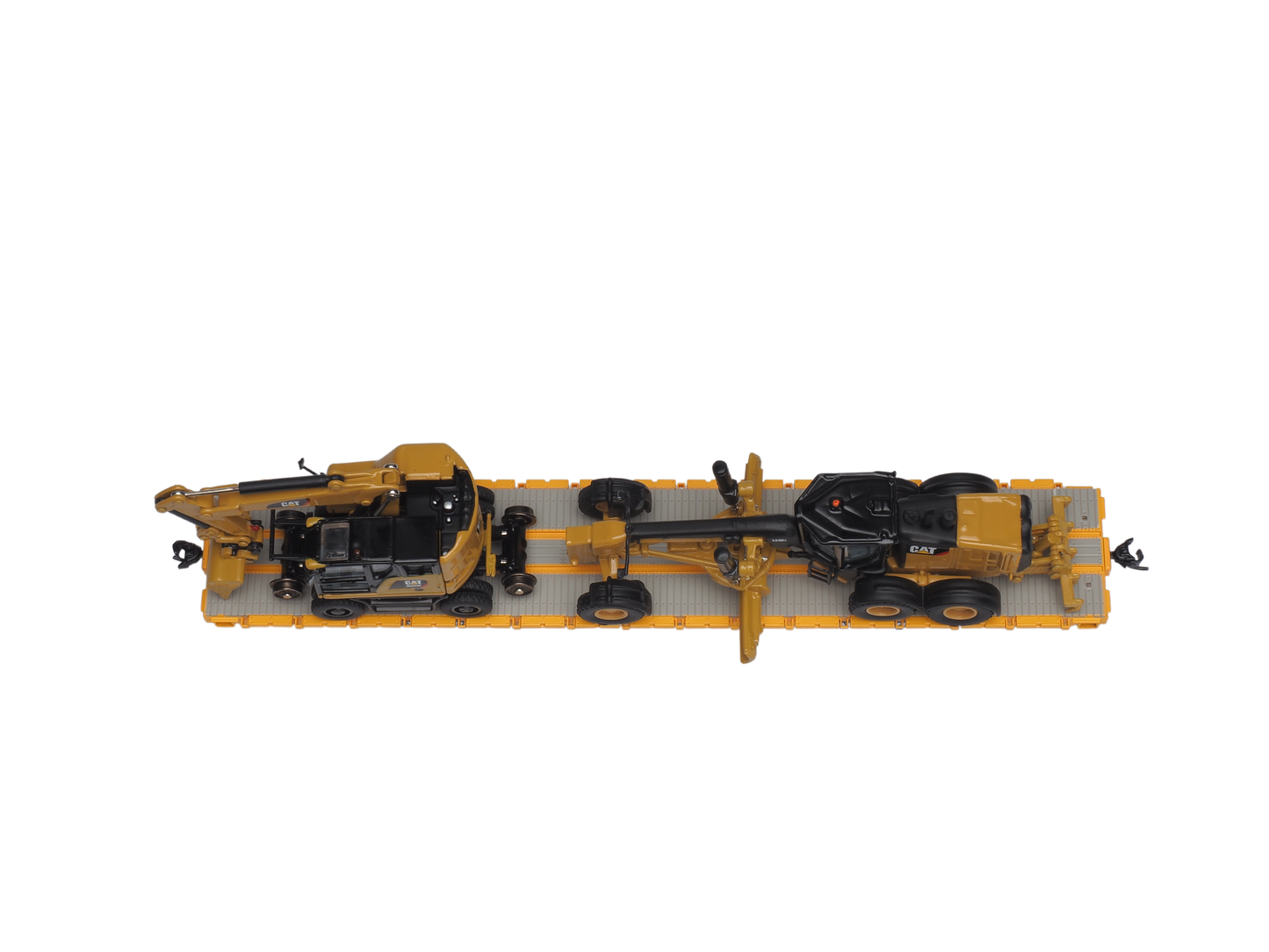 CAT Progress Rail HO Scale Train Set