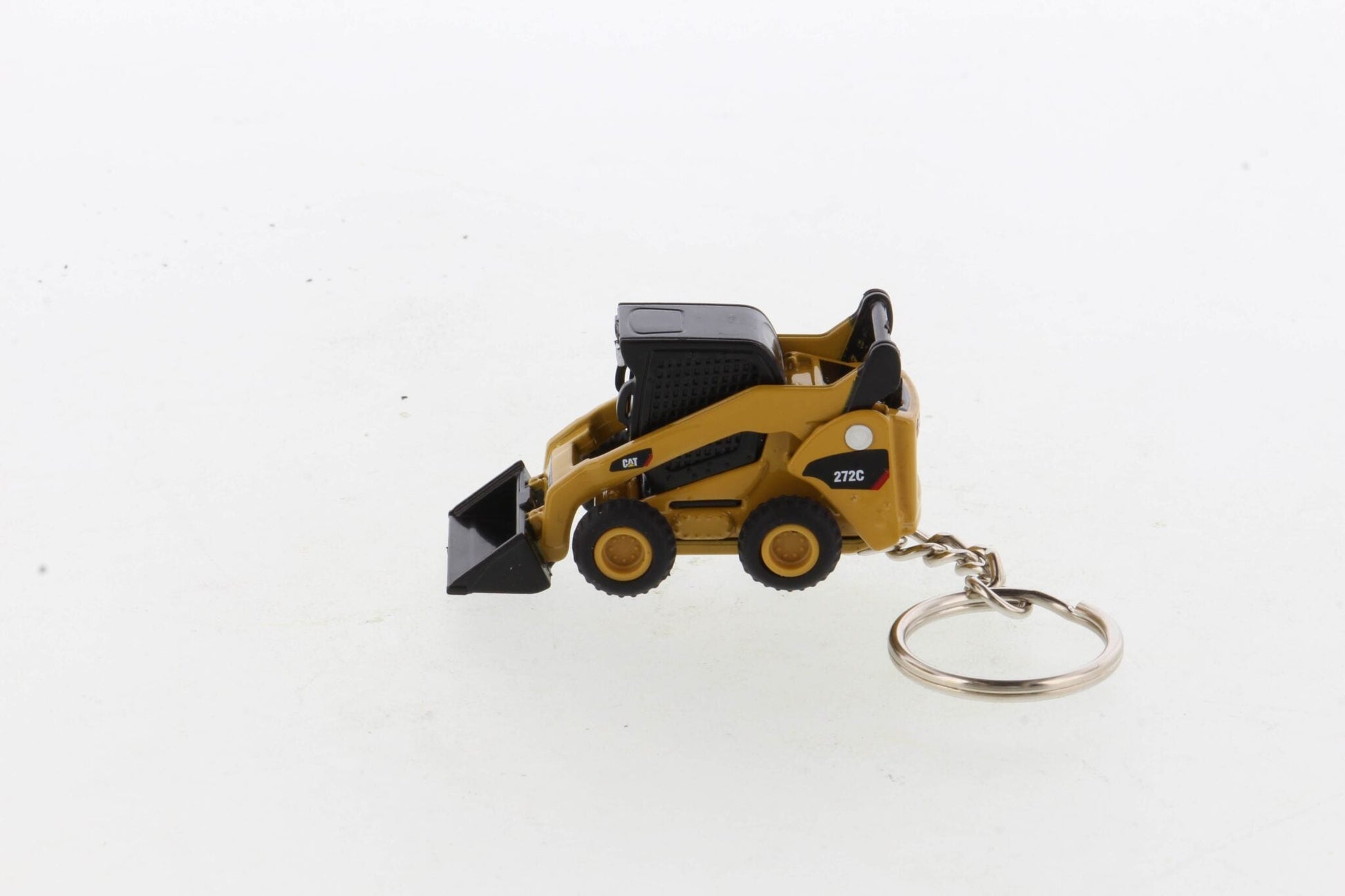 CAT 272D2 Skid Steer keychain view 6