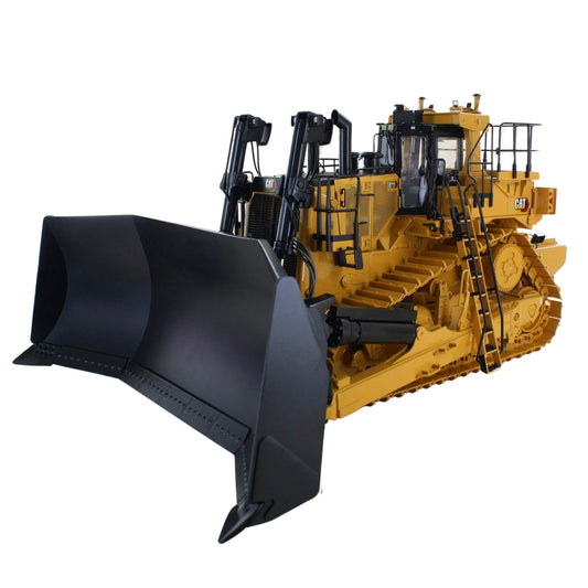 CAT D11 Dozer Track-Type Tractor with Coal Blade 1:24 Scale Die Cast Model