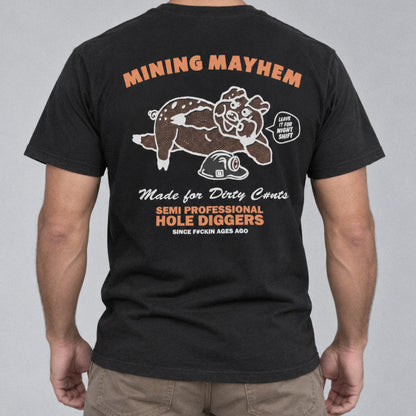 Dirty Pigs tee back print, studio